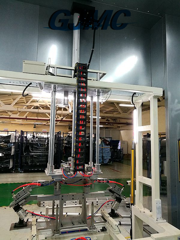 東風本田汽車雷達沖孔機